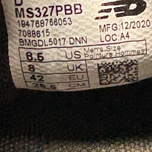 Size 8.5 - Men’s New Balance 327 multicolor shoes - Picture 8 of 8